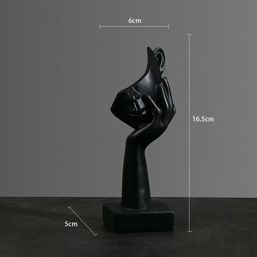 Figur als Gesicht in Schwarz