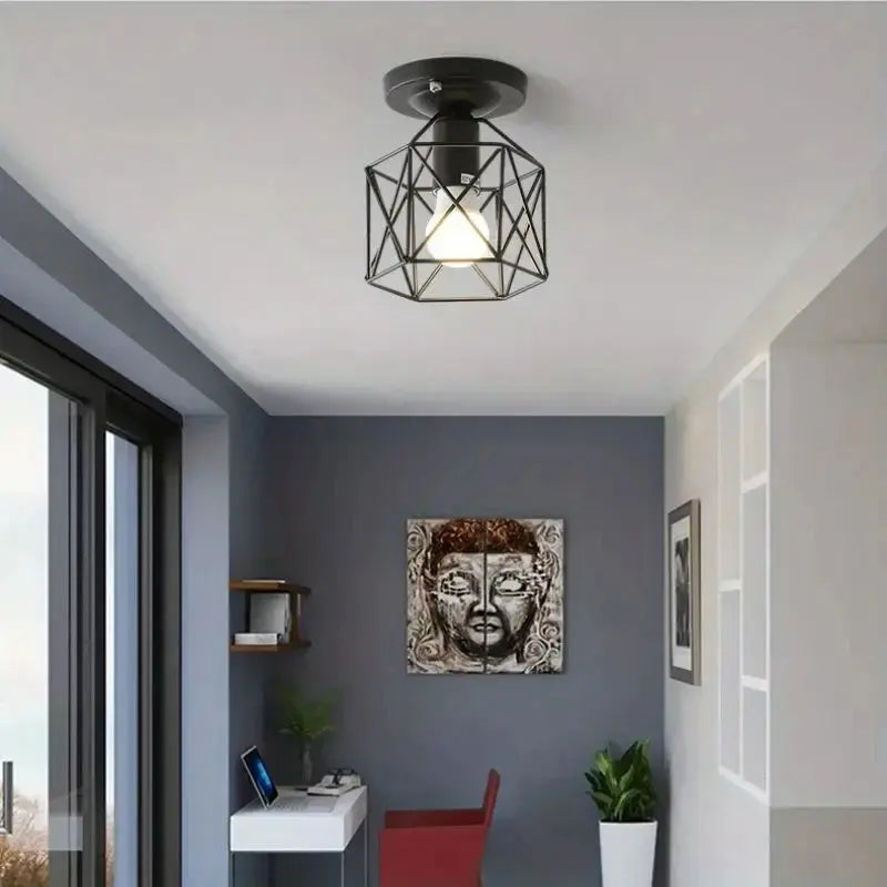 Deckenleuchte Schwarz im Wohnzimmer